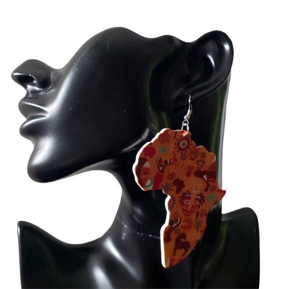 Womens Africa Map African American Wooden Painted Retro French Hook Earrings - Picture 2 of 3